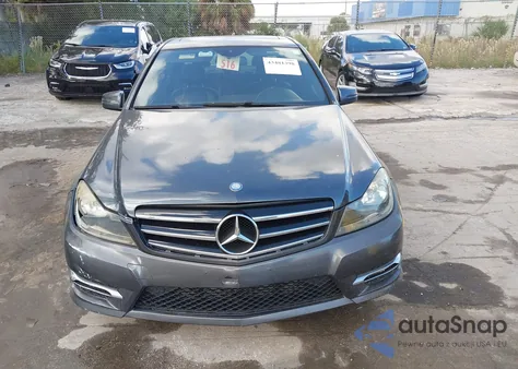2014 Mercedes-Benz C 250 Sport from USA, damaged, VIN WDDGF4HB3ER314082